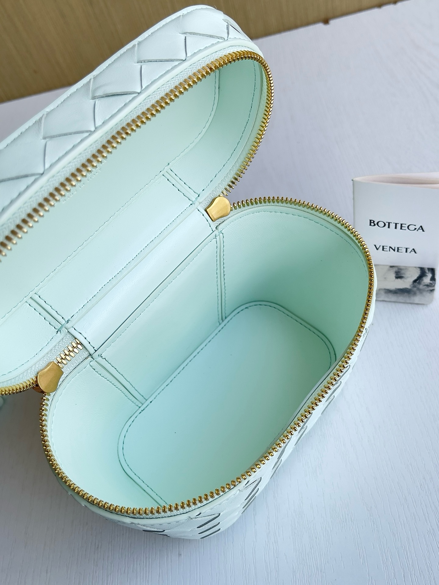 Bottega Veneta Bag - Image 2