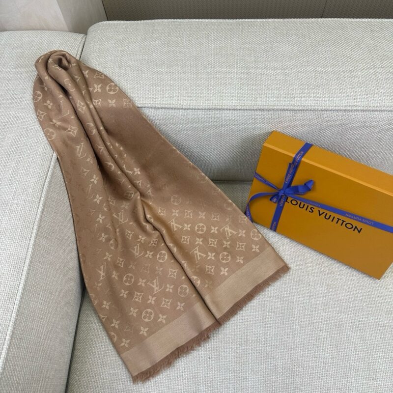 LV Letter Shawl 140x140cm