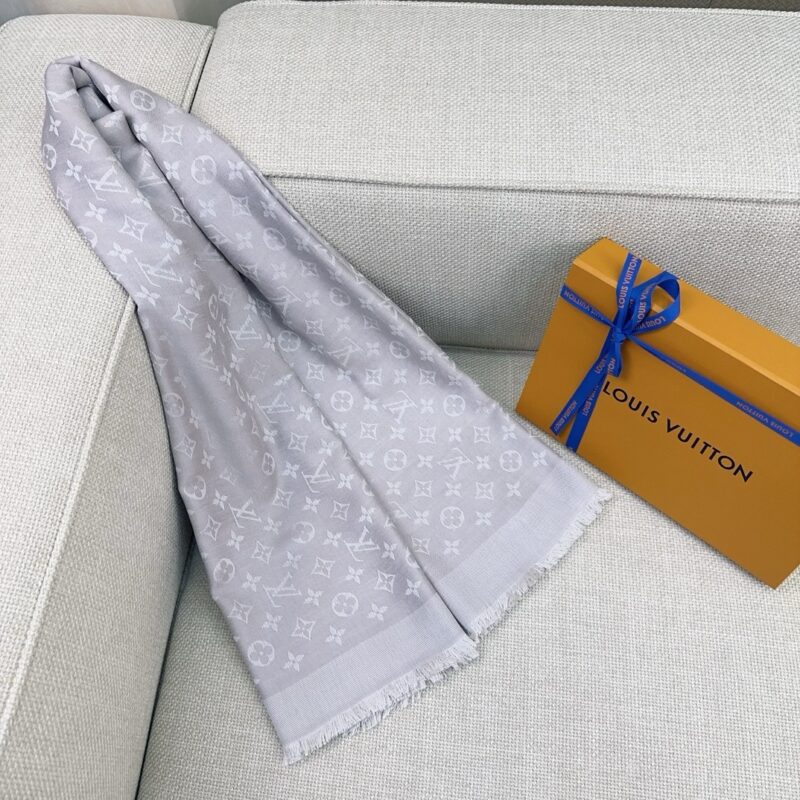 LV Letter Shawl 140x140cm