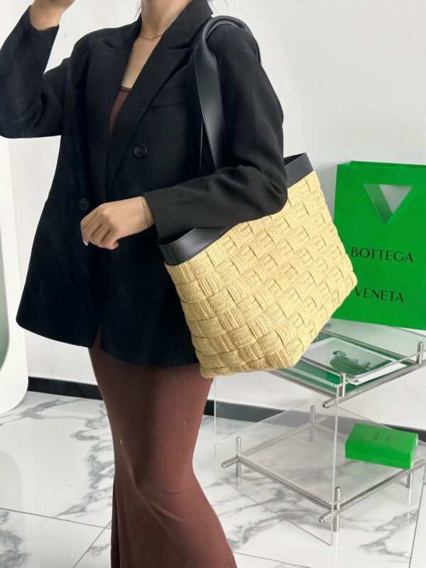 Bottega Veneta Bag