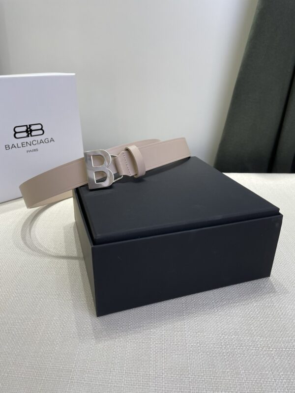 Balenciaga Women’s Double-sided Belt Apricot