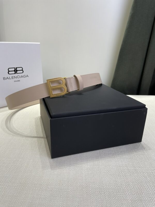 Balenciaga Belt Apricot