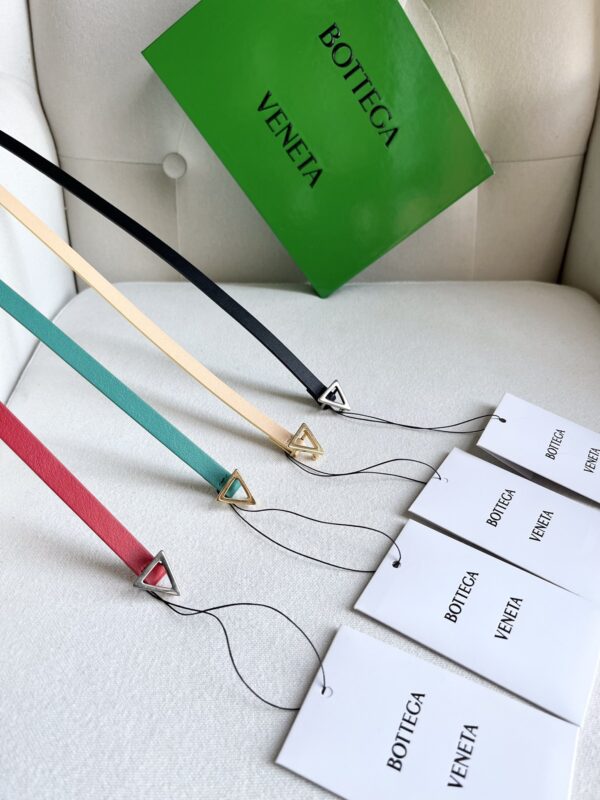 BV Women’s Narrow Belt