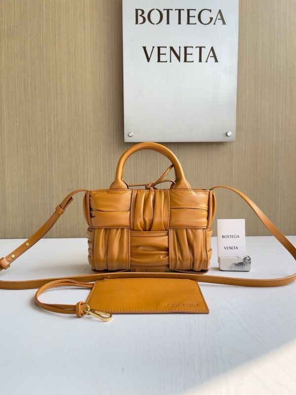 Bottega Veneta Mini Arco Tote