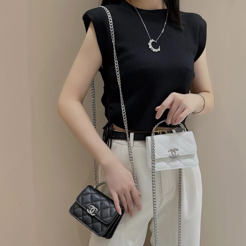 Chanel Enamel Handle Black & White Clutch
