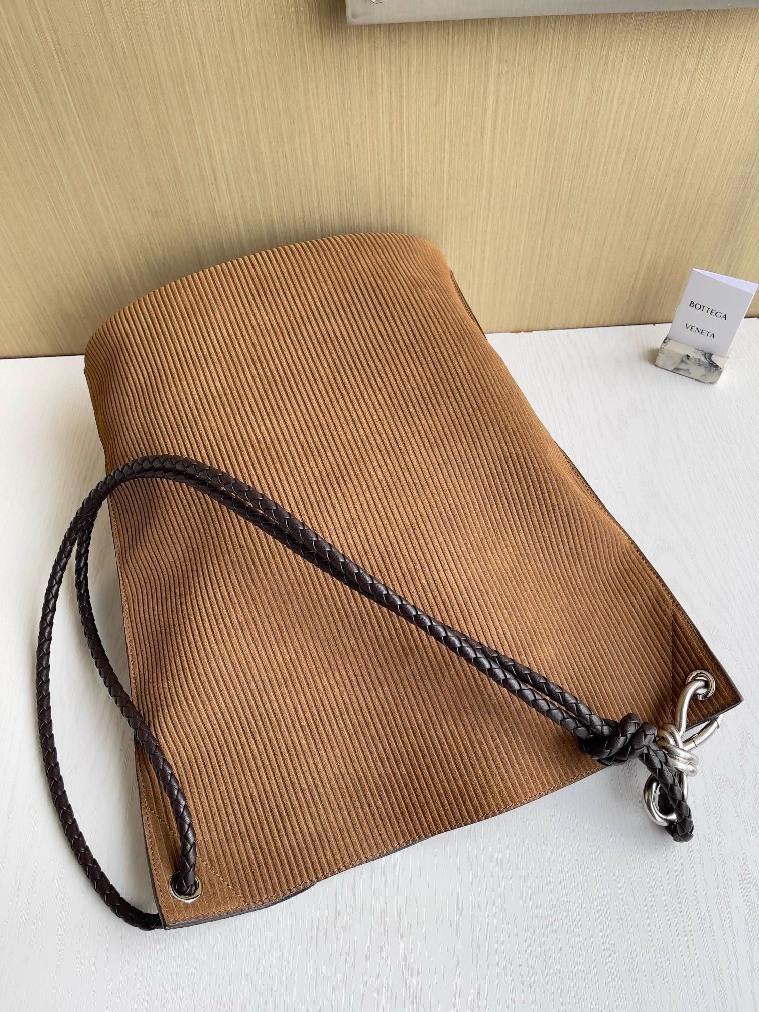 Bottega Veneta Knot Bucket - Image 3