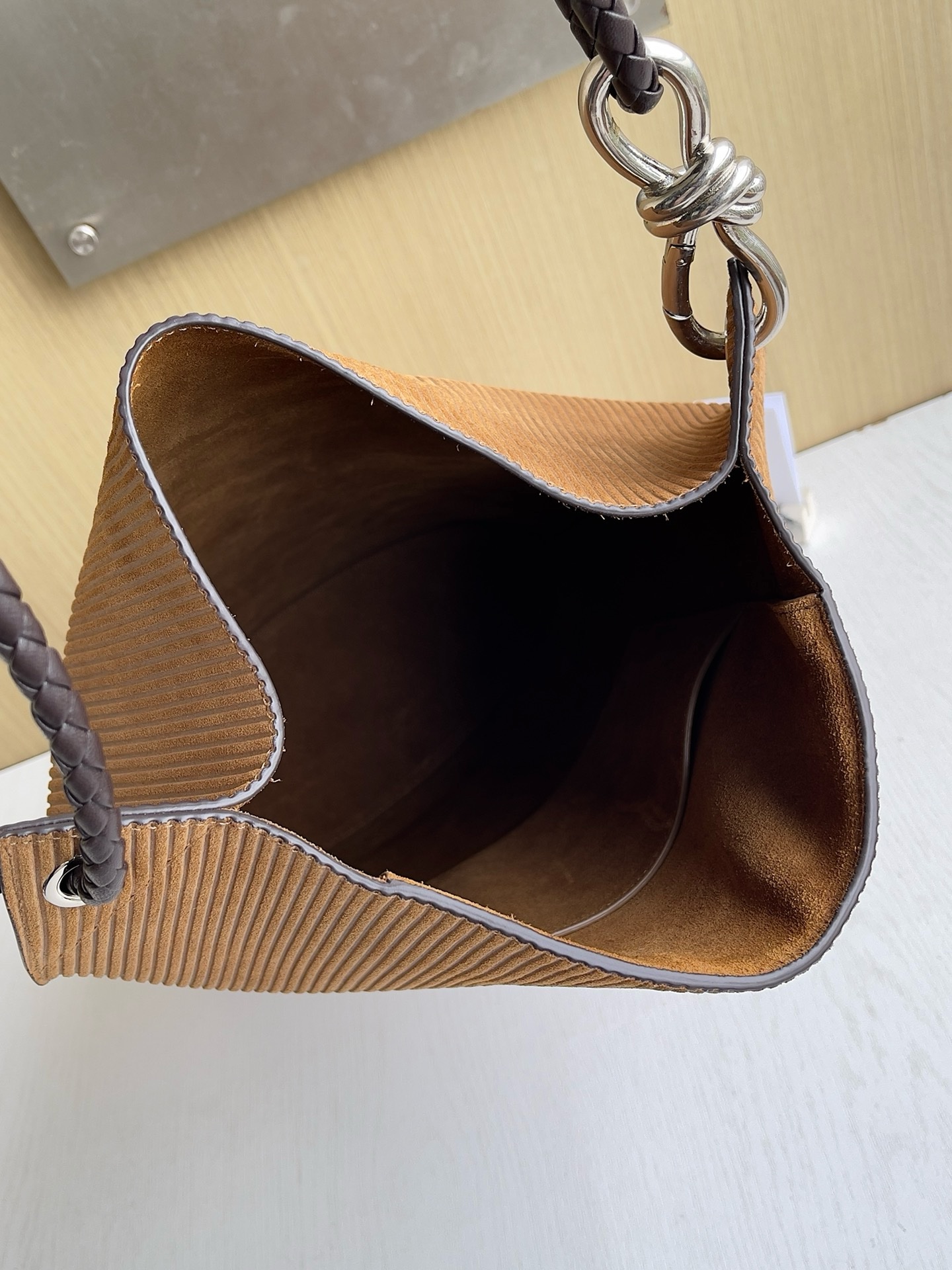 Bottega Veneta Knot Bucket - Image 5
