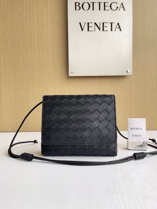 Bottega Veneta Clutch