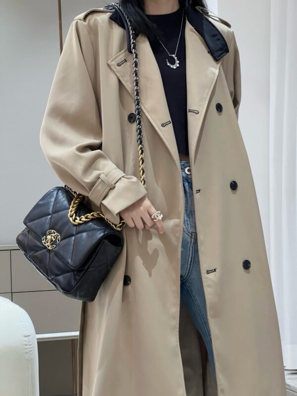 Chanel 19Bag Small Black Bag 26cm