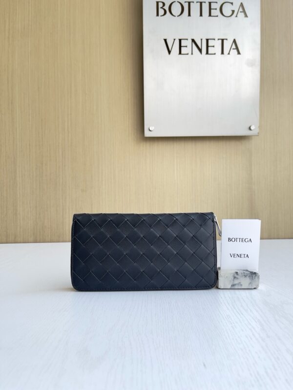 Bottega Veneta Clutch