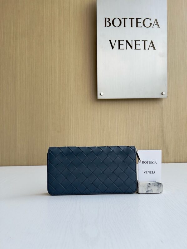 Bottega Veneta Clutch