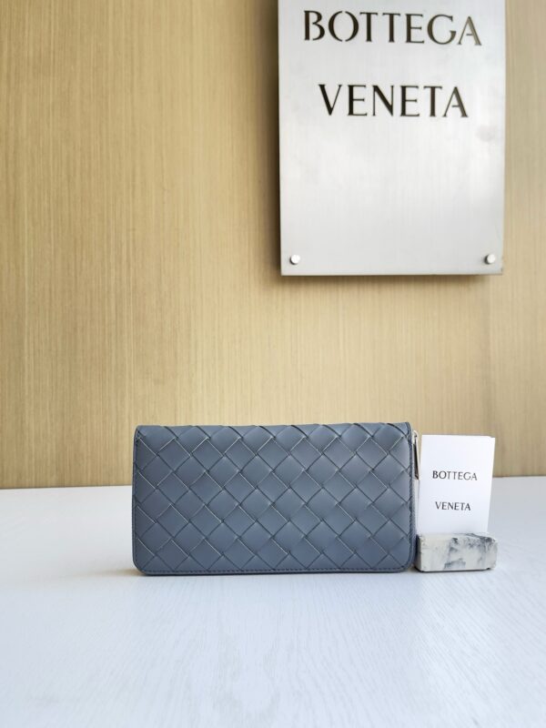 Bottega Veneta Clutch