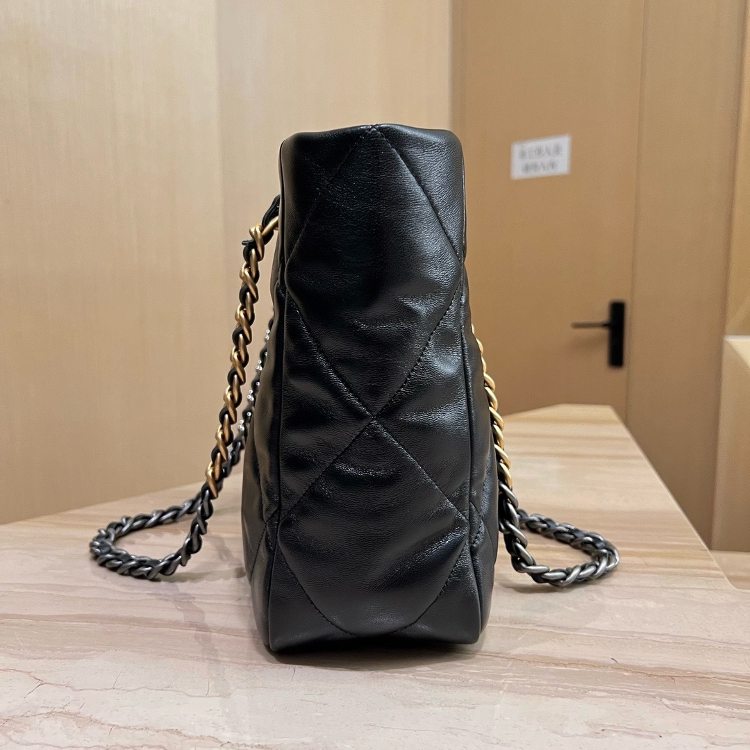 Chanel 19 Shopping Tote Black - Image 3
