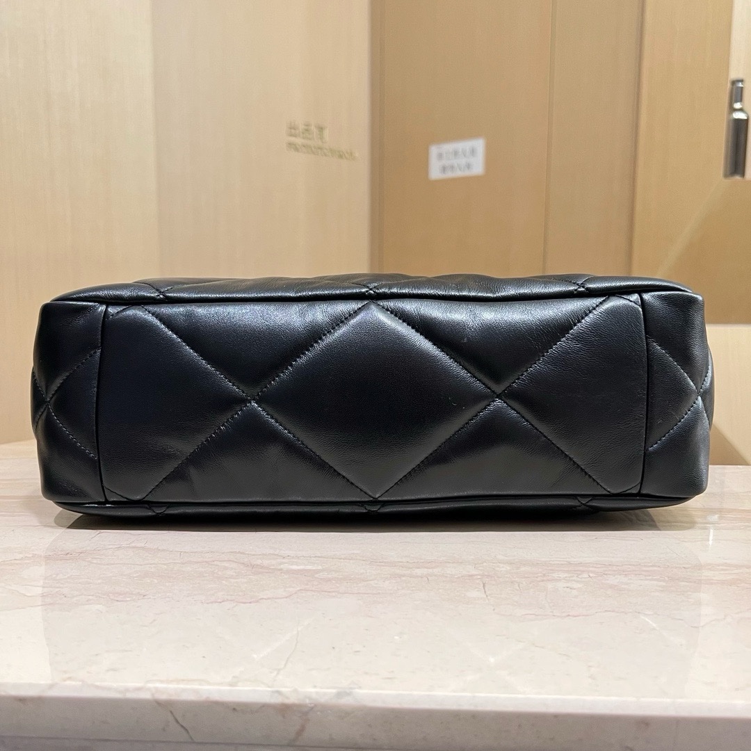 Chanel 19 Shopping Tote Black - Image 4