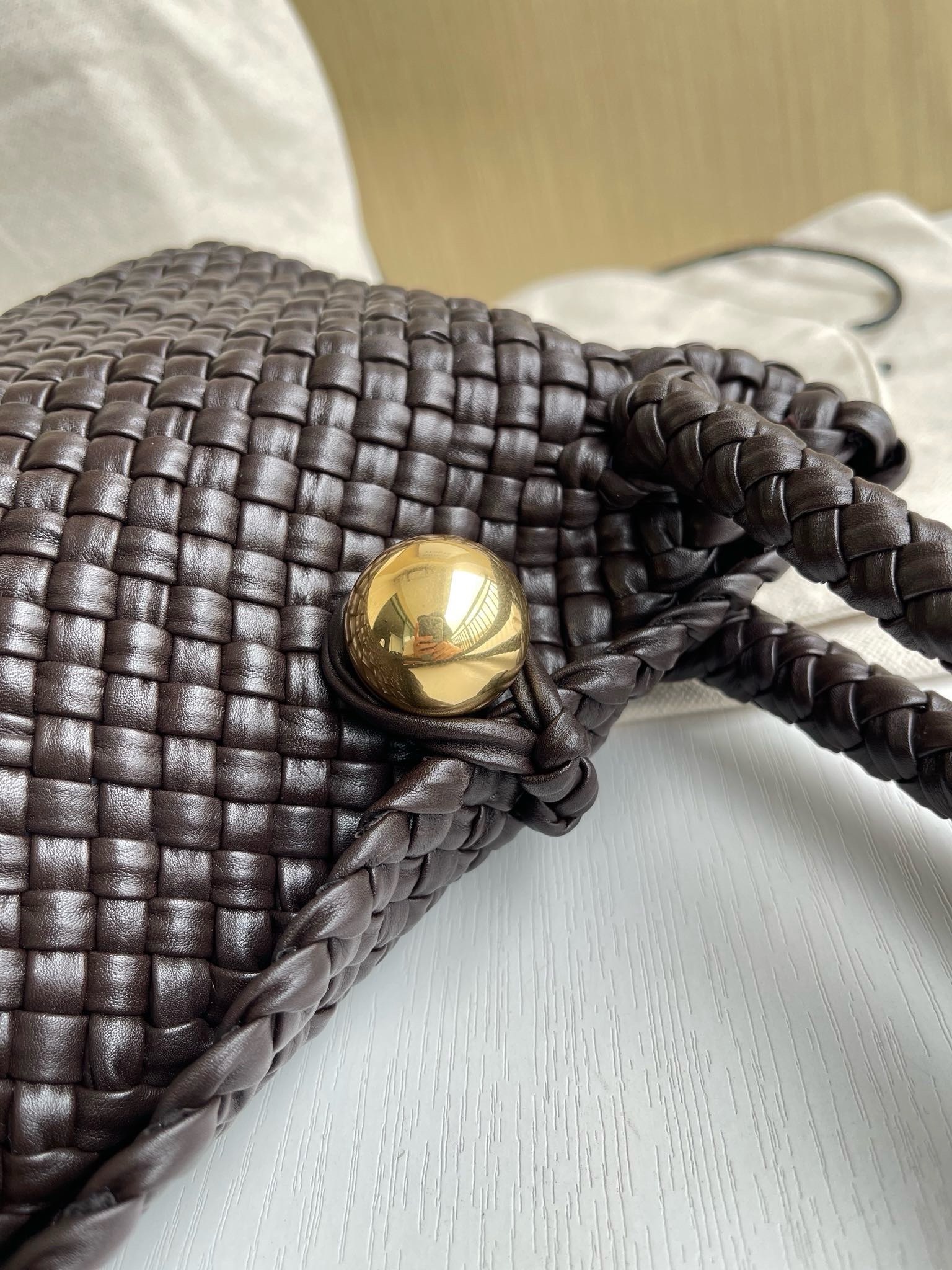 BV Tosca Shoulder Bag - Image 6