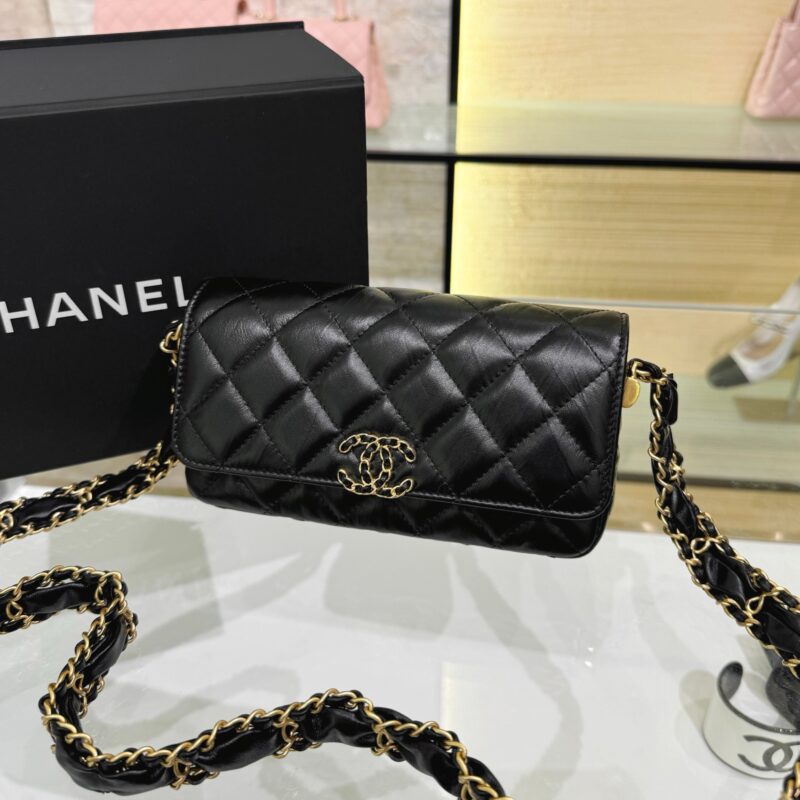 Chanel 23k Casual Style