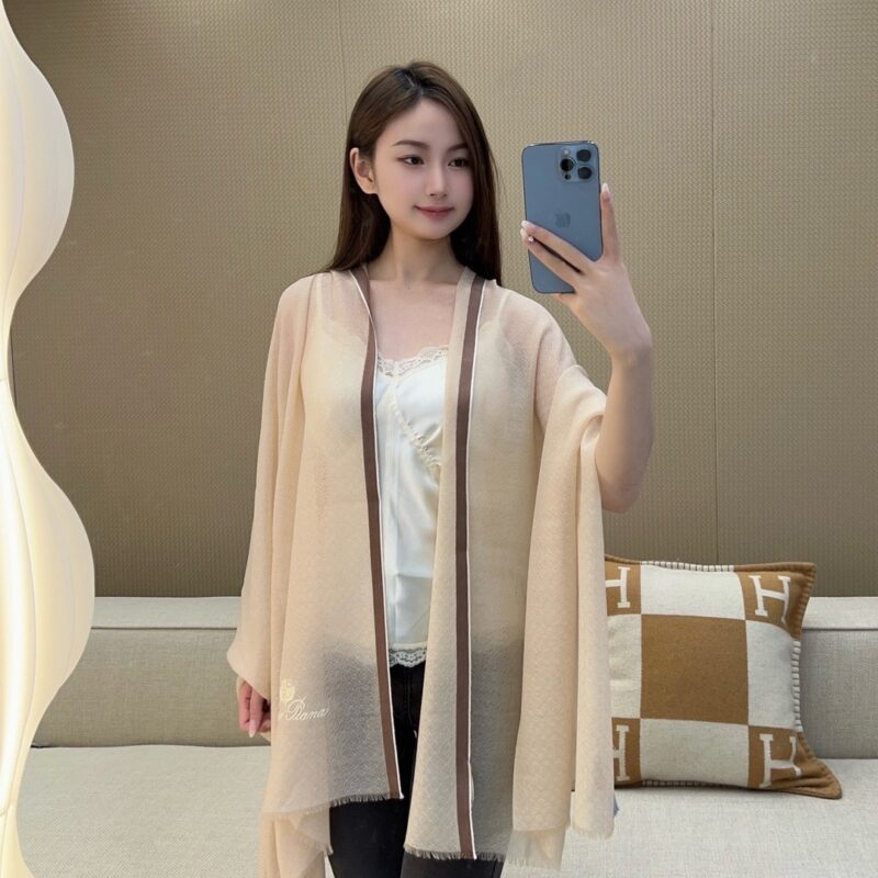 Loro Piana Scarf 190x90cm 100% Cashmere