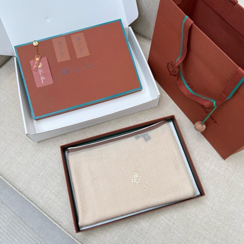 Loro Piana Scarf 190x90cm 100% Cashmere