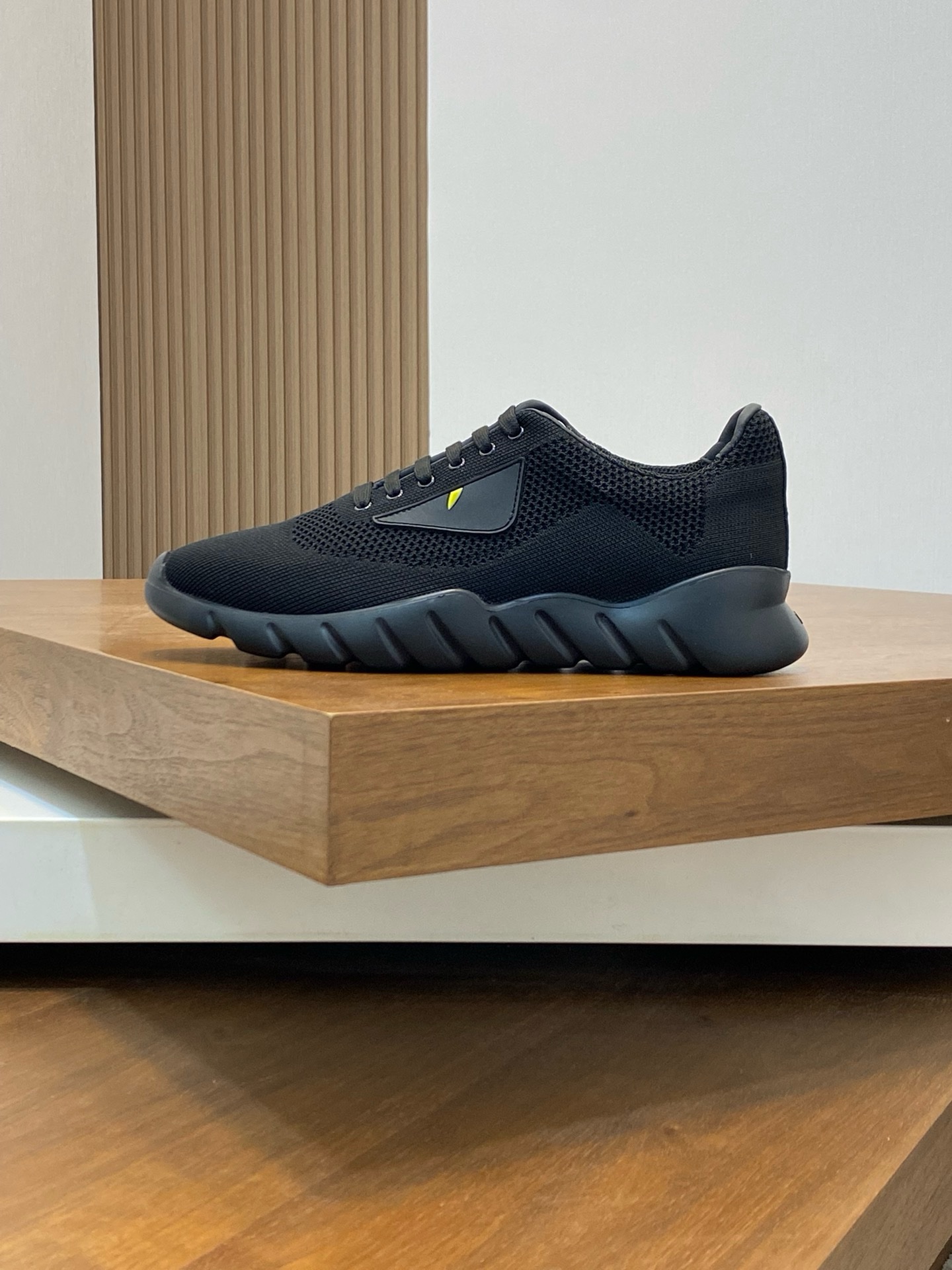 img_3079 Fendi Casual Sneakers - Image 1