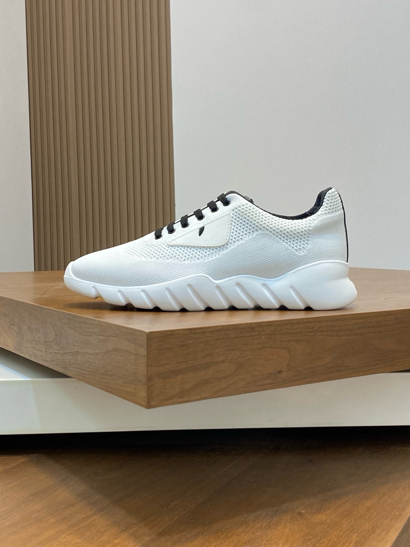 img_3106 Fendi Casual Sneakers - Image 1