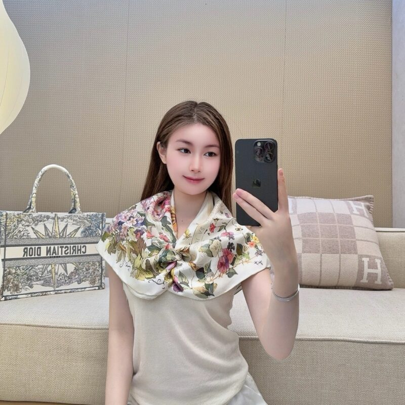 Dior Four Seasons Summer Sun Scarf 90x90cm 100% Silk
