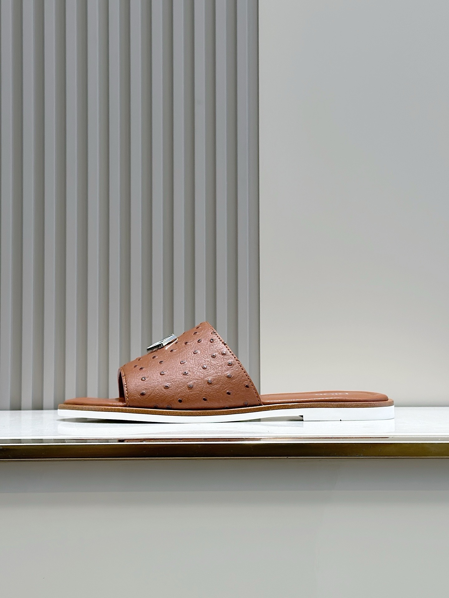 img_4240 Dior Alias Men's Leather Slippers - Image 1