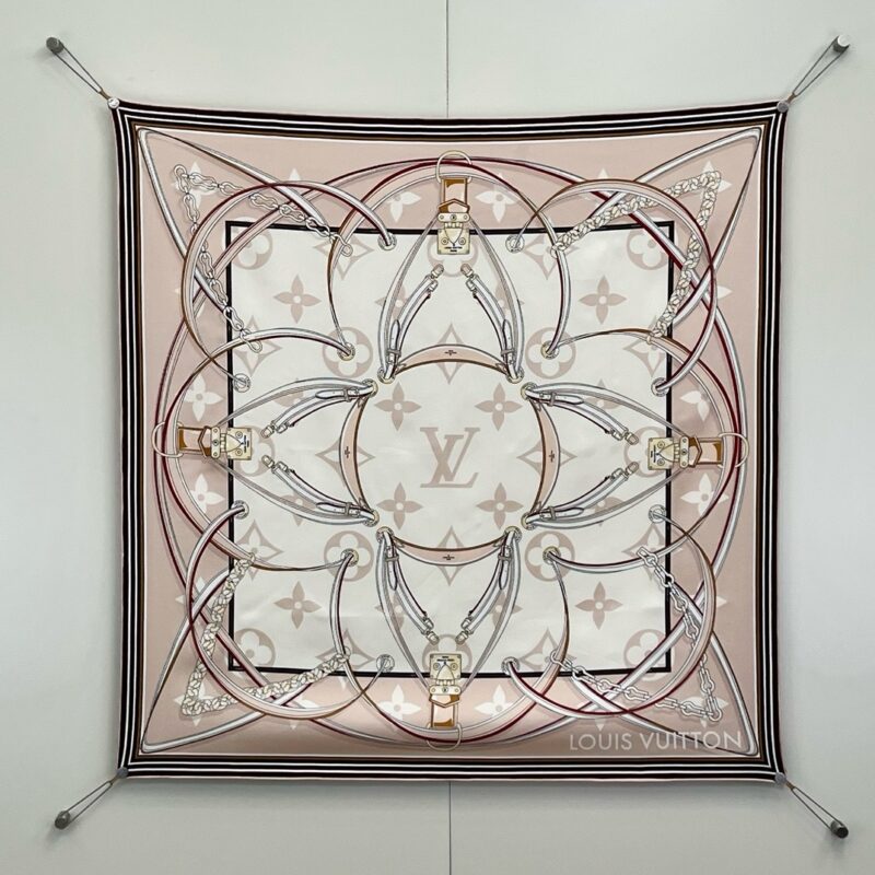 LV Ultimate Monogram 90x90cm 100% Silk