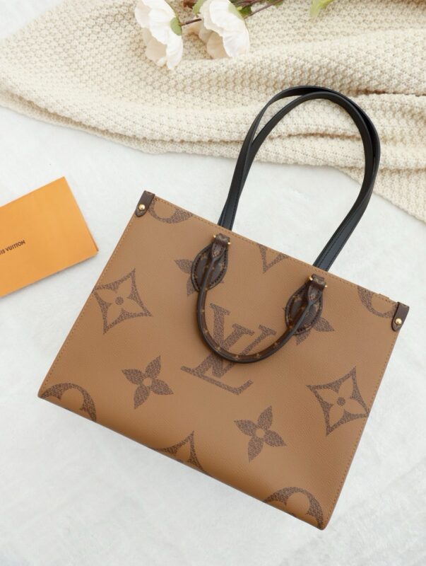 LV Monogram Giant On The Go Tote