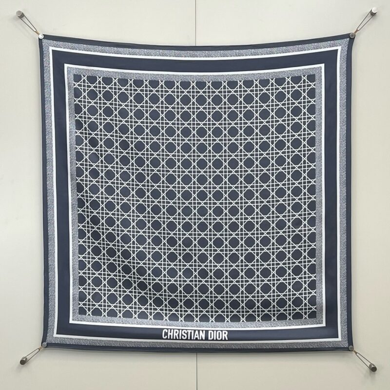 Dior Raglan Square Scarf 90x90cm 100% Silk