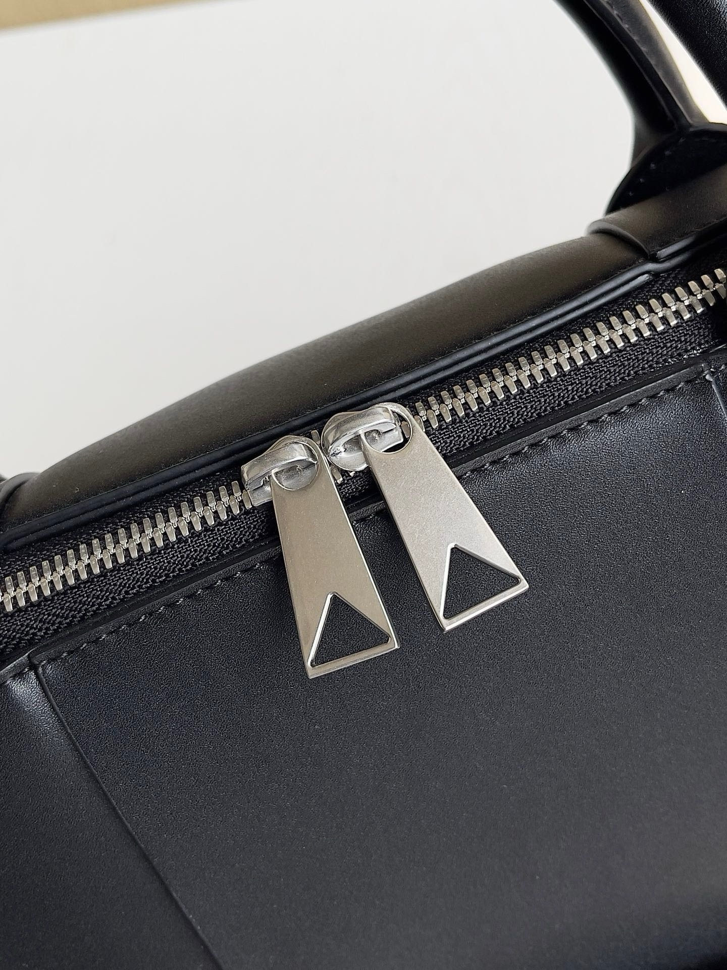 Bottega Veneta Bag - Image 7