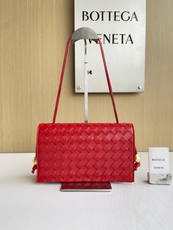 Bottega Veneta Bag