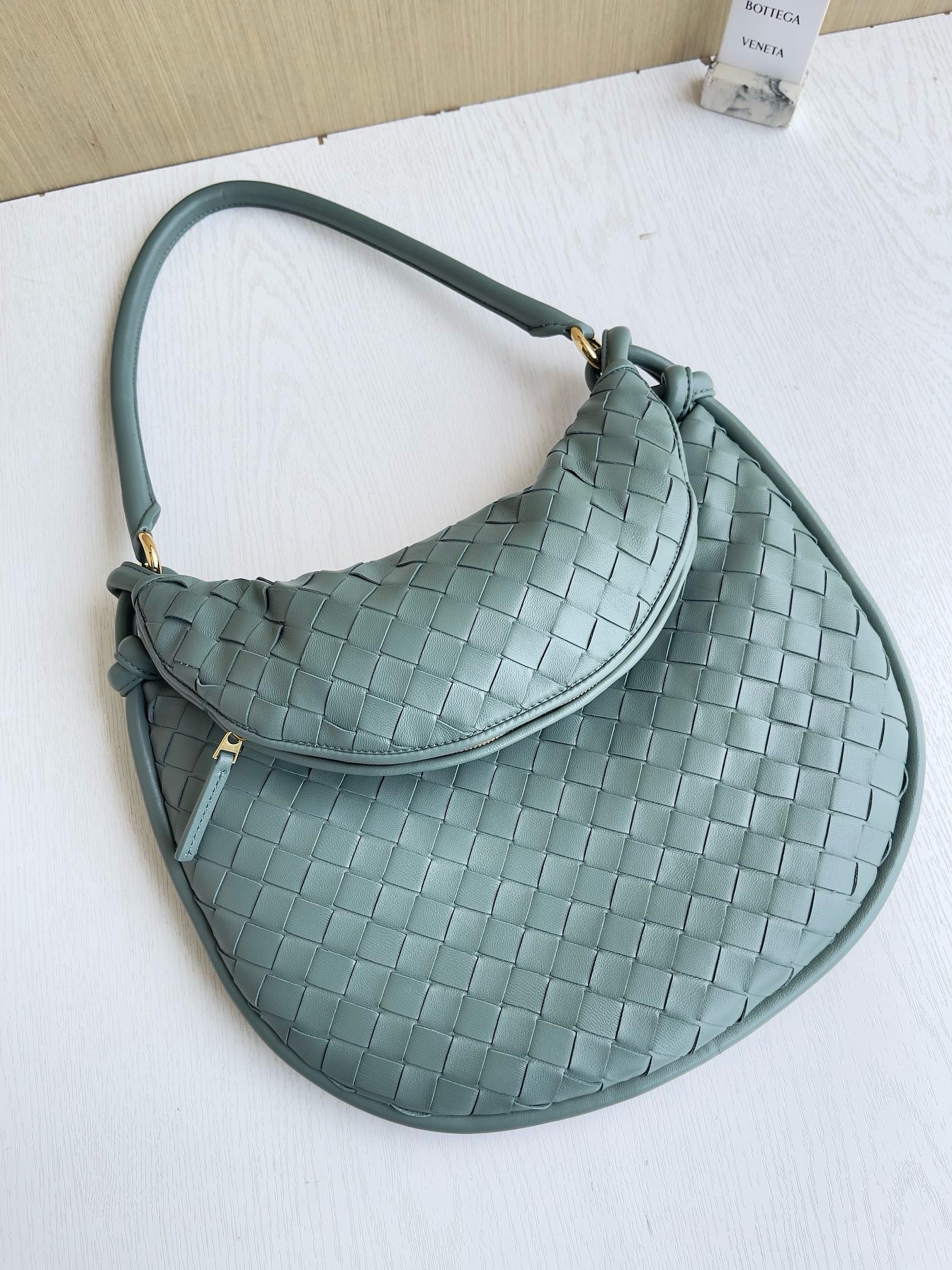 Bottega Veneta Gemelli Bag - Image 3