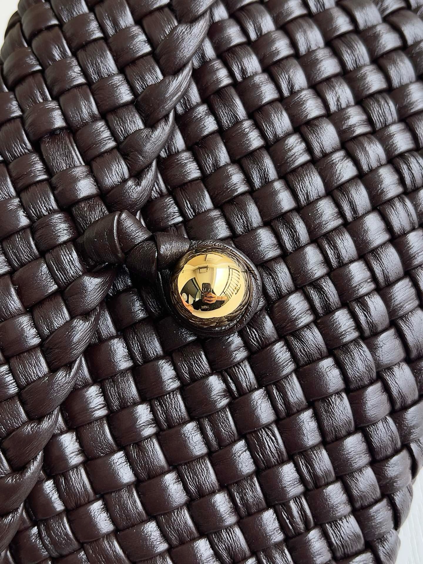 Bottega Veneta Tosca Woven Bag - Image 8