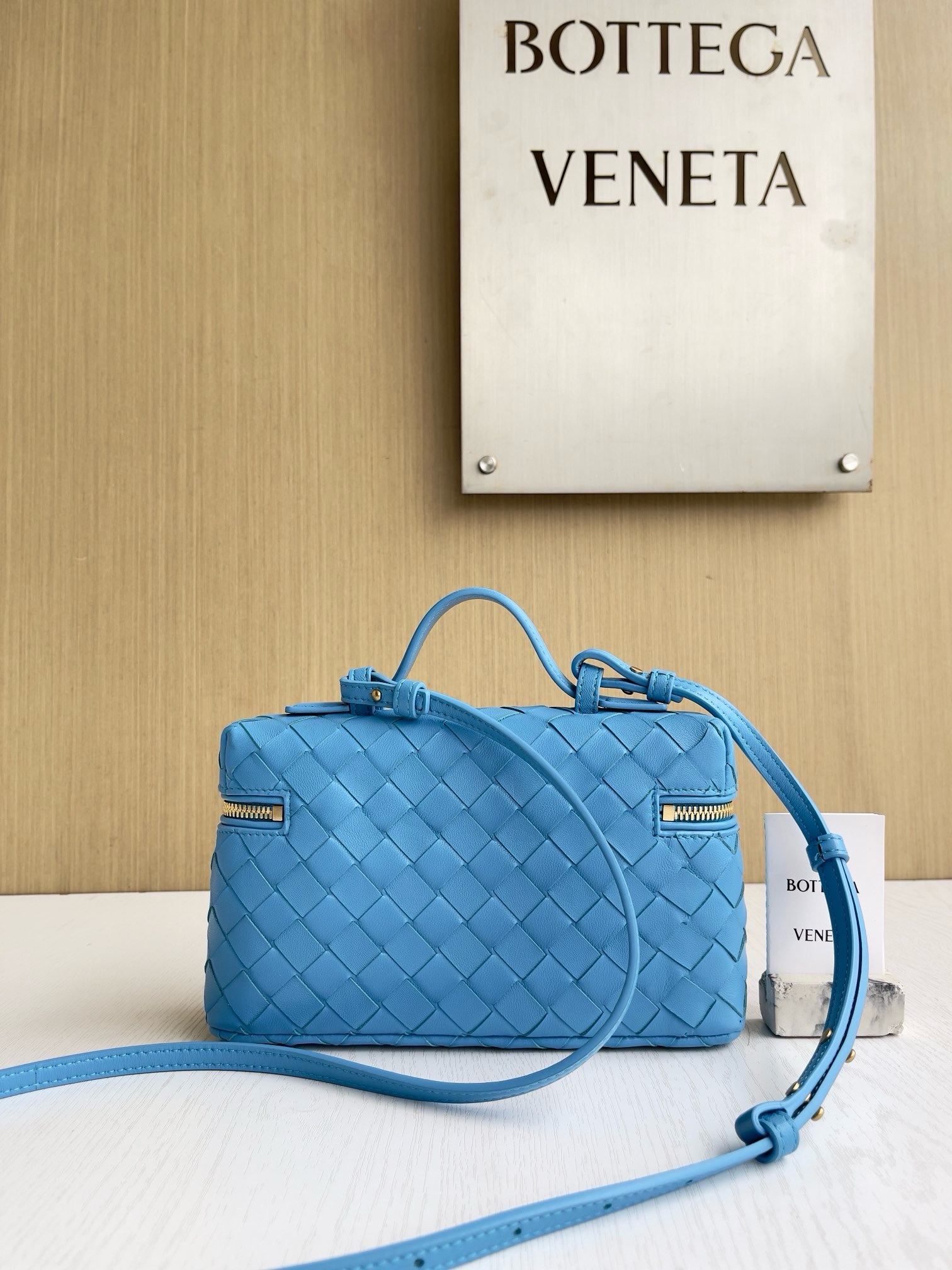Bottega Veneta Vanity Case Bag - Image 2