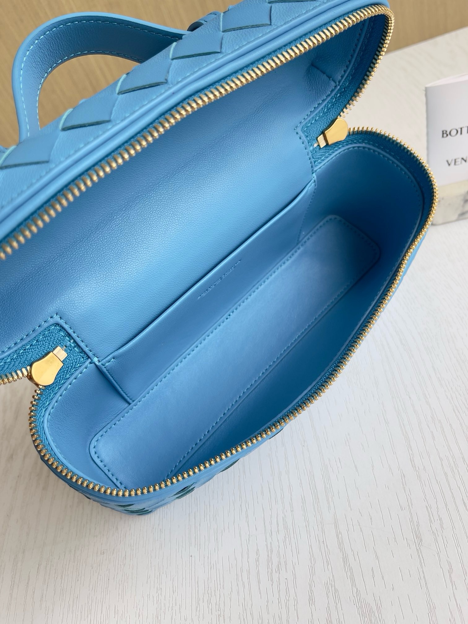 Bottega Veneta Vanity Case Bag - Image 5