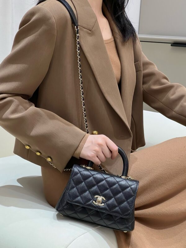 Chanel Mini Coco Handle Black 19cm