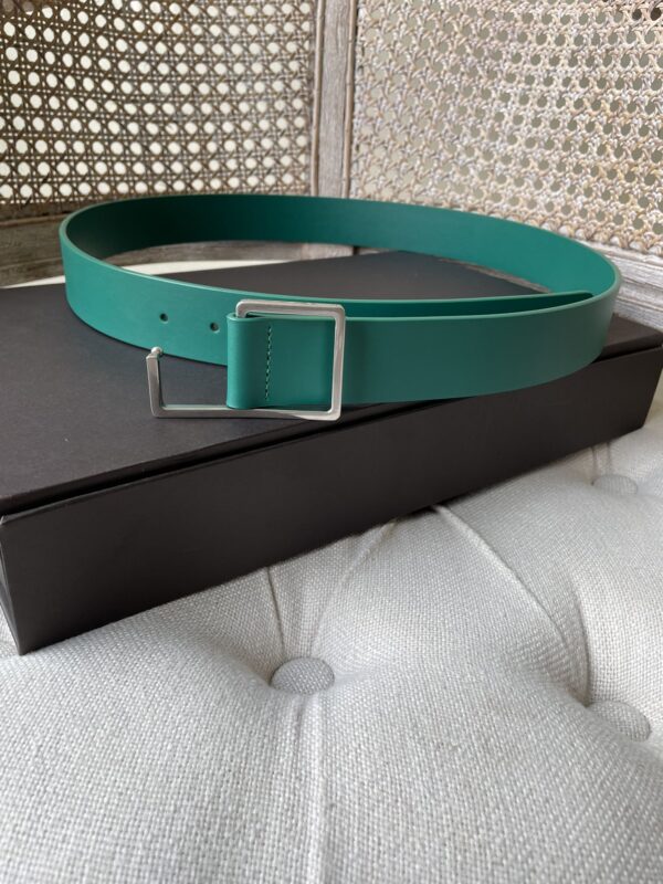 BV Men’s Double-sided Velvet Green