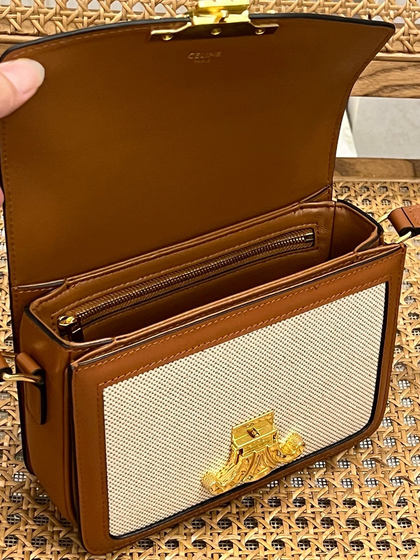 Celine Triomphe - Image 7