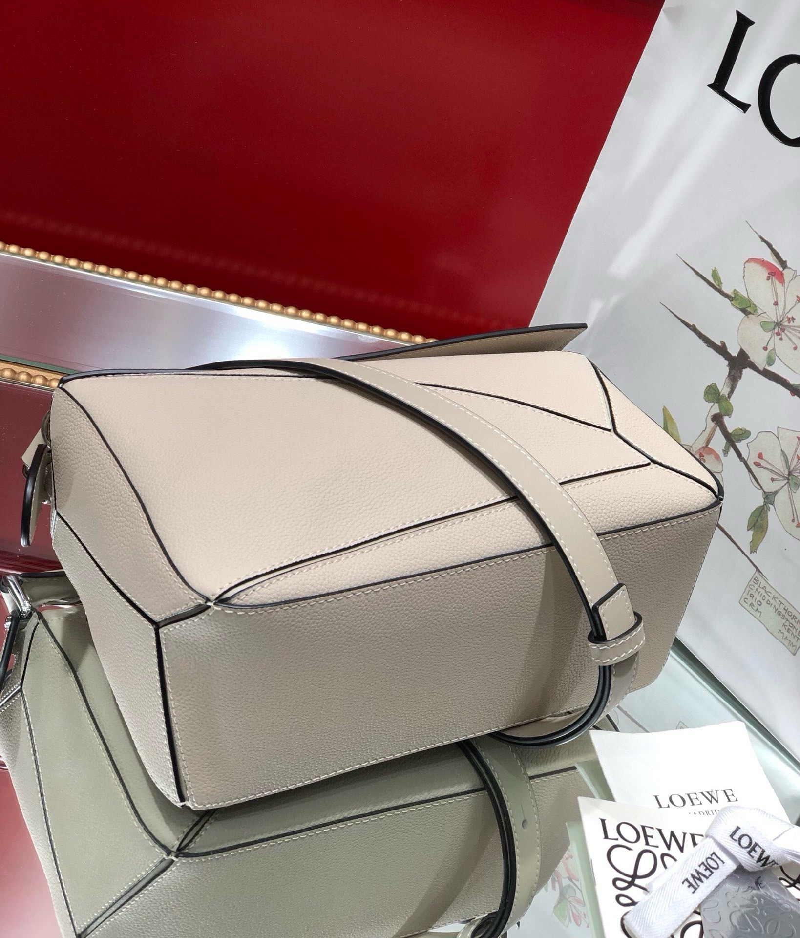 Loewe Small Puzzle Handbag - Image 4