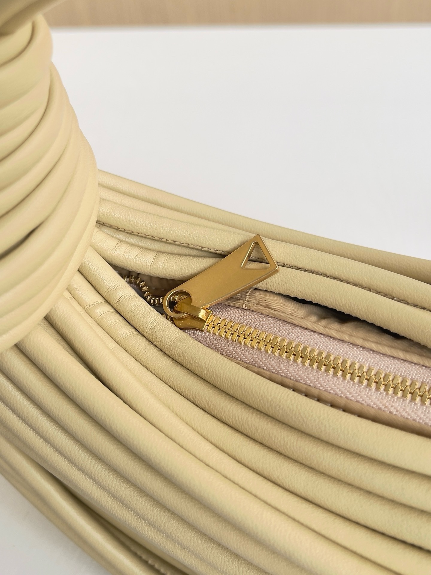 Bottega Veneta Jodie Mini - Image 7