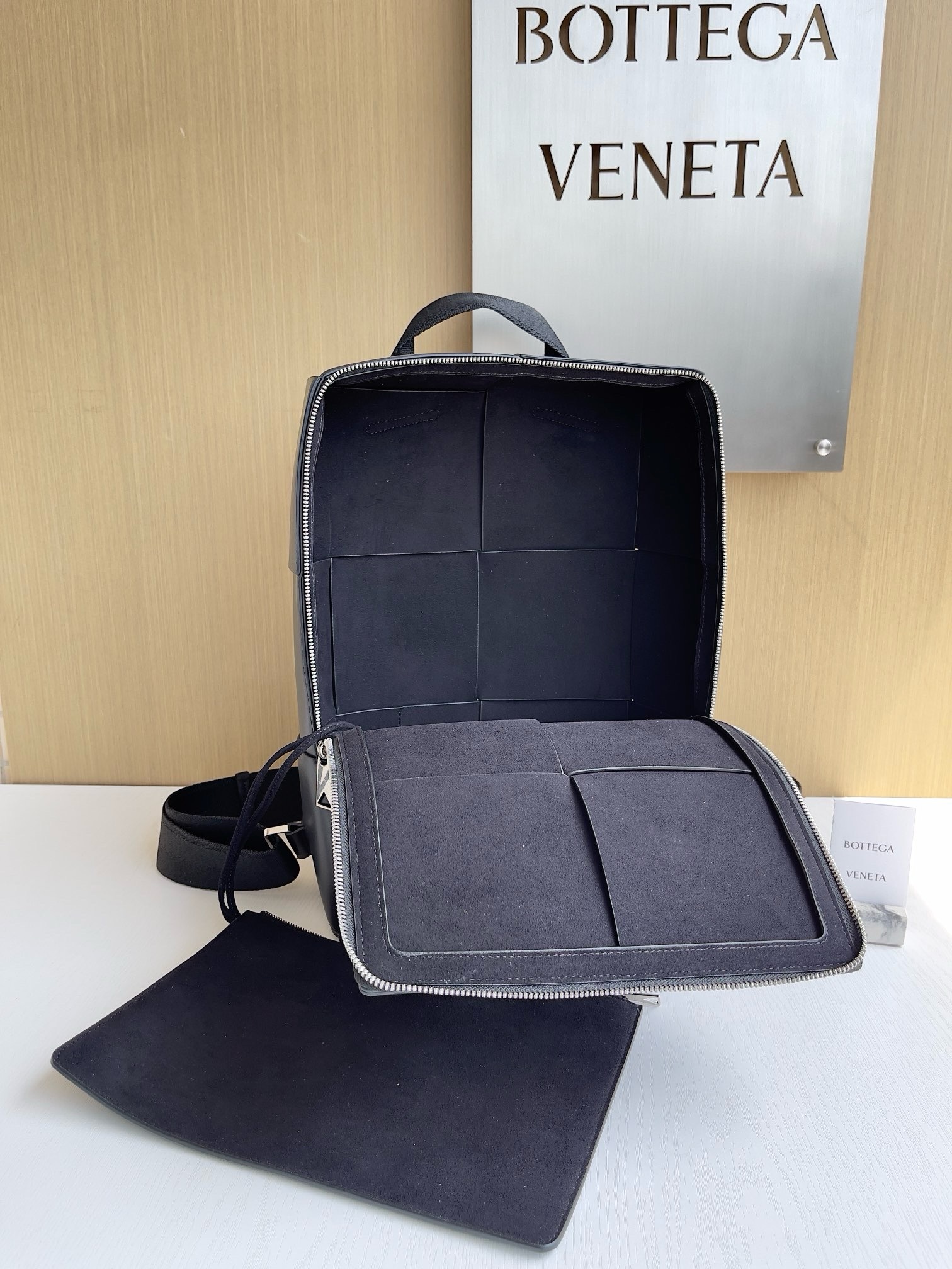 Bottega Veneta Arco - Image 9