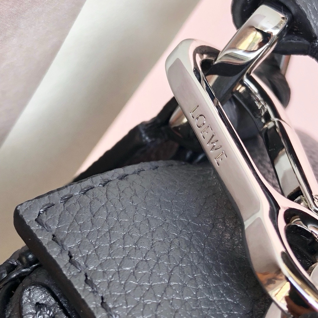 Loewe Small Puzzle Handbag - Image 6