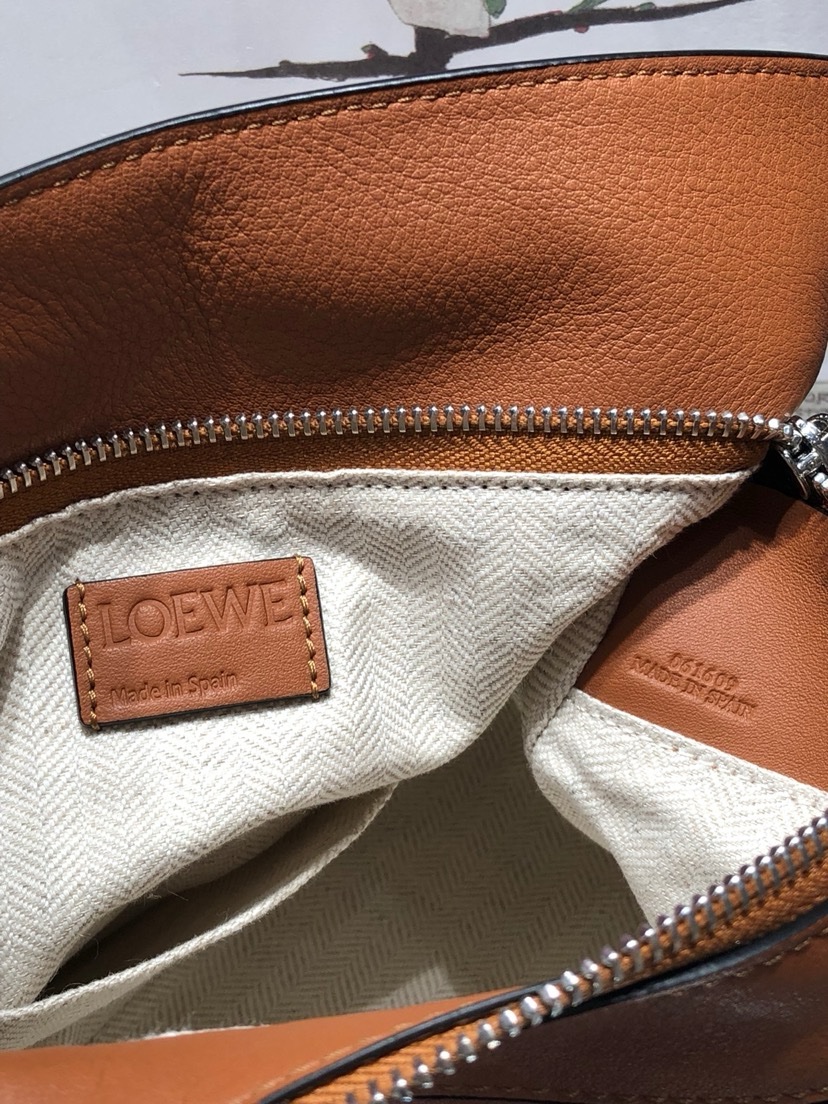 Loewe Small Puzzle Handbag - Image 8