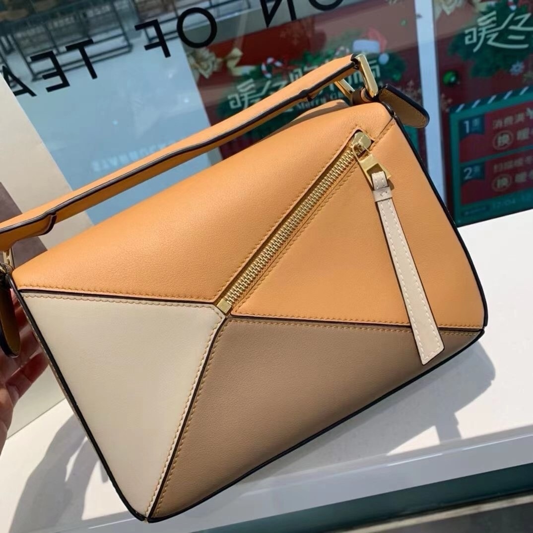 Loewe Small Puzzle Handbag - Image 2