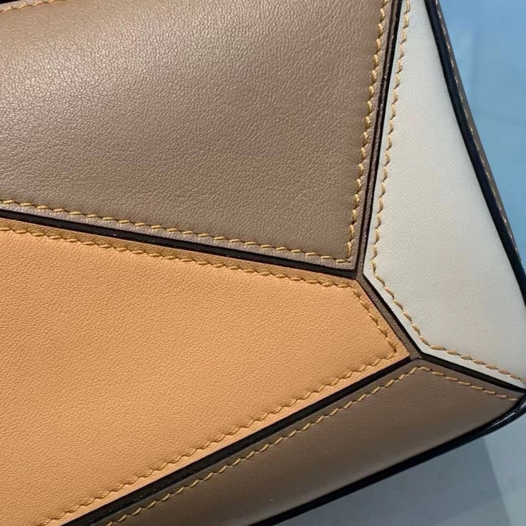 Loewe Small Puzzle Handbag - Image 6