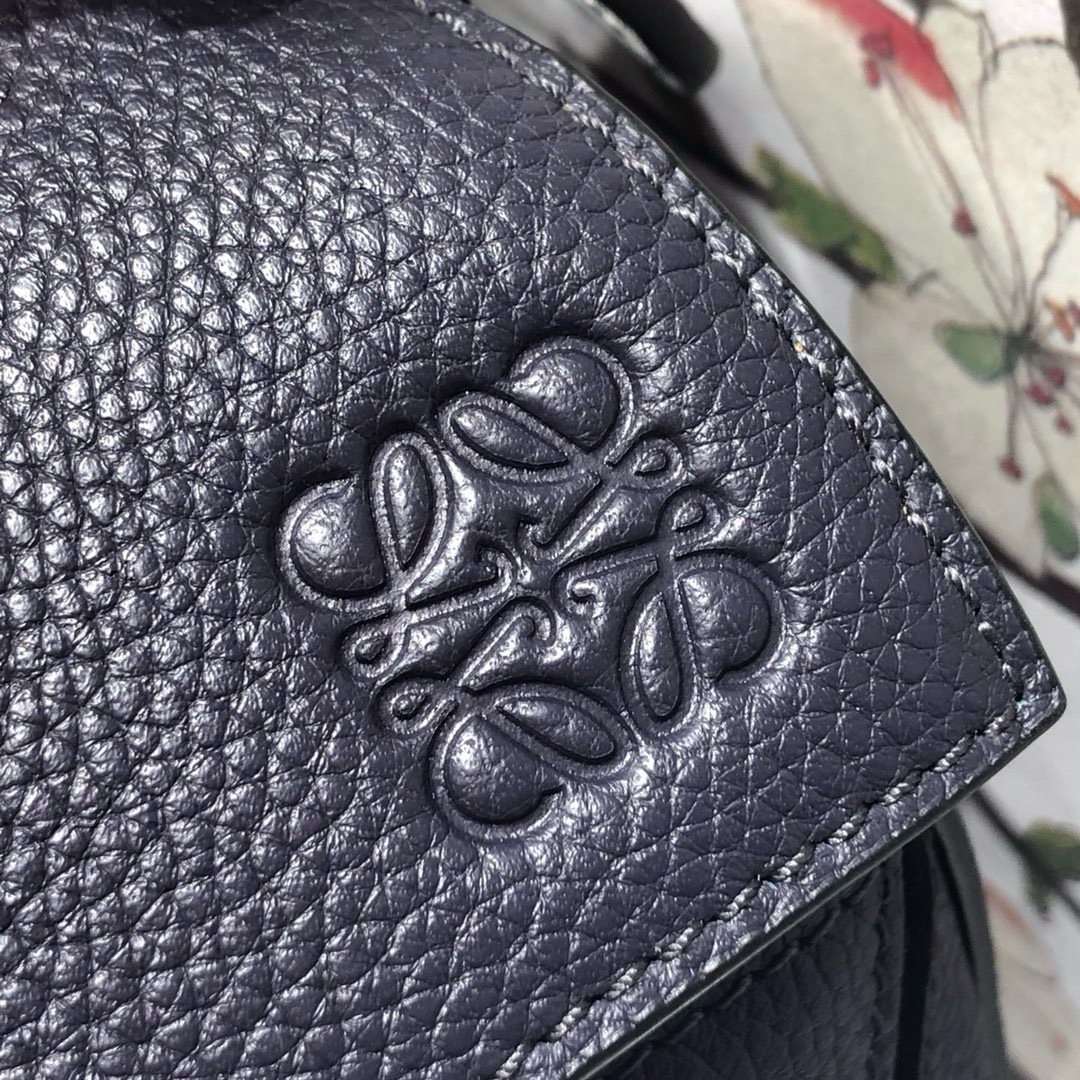 Loewe Small Puzzle Handbag - Image 5