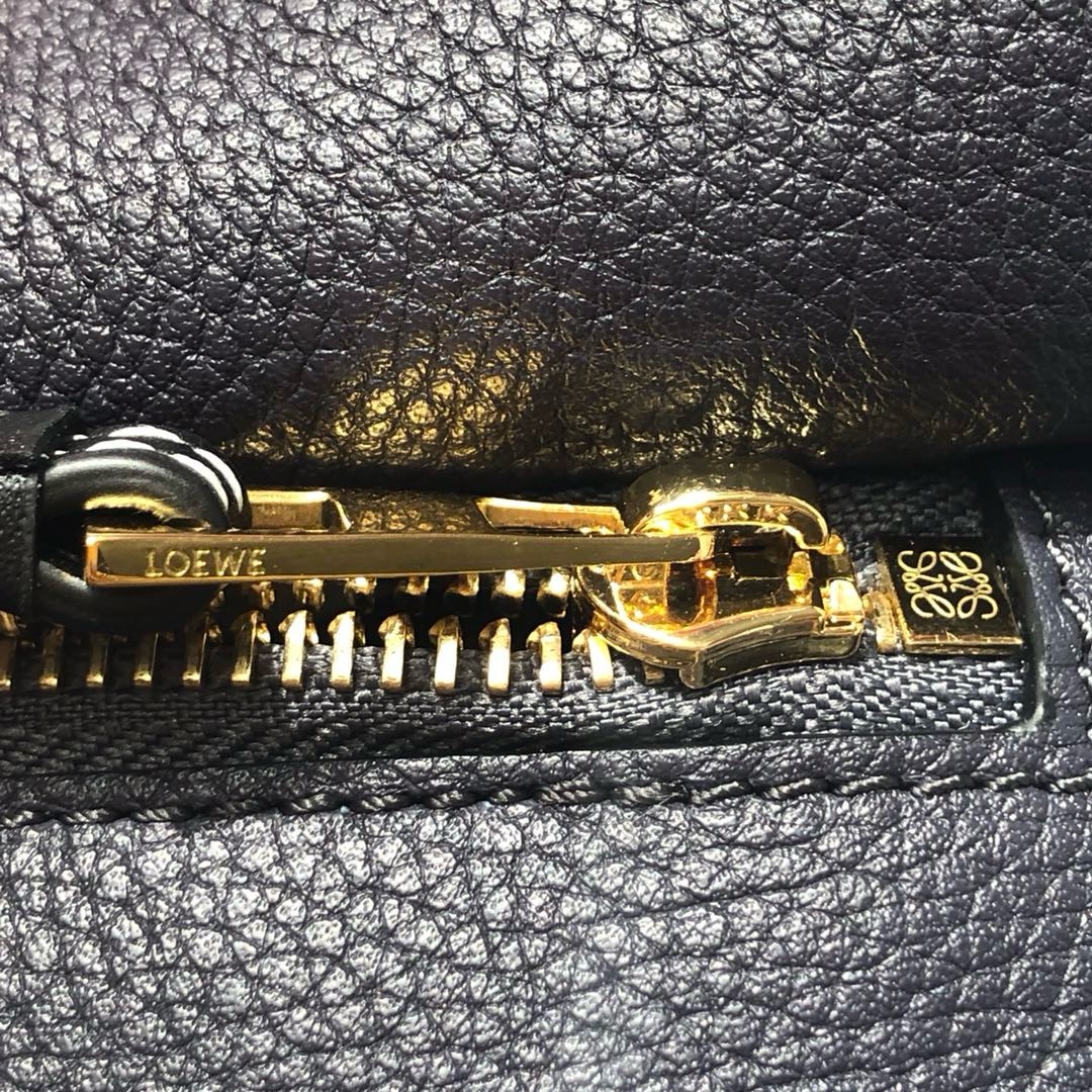 Loewe Small Puzzle Handbag - Image 6