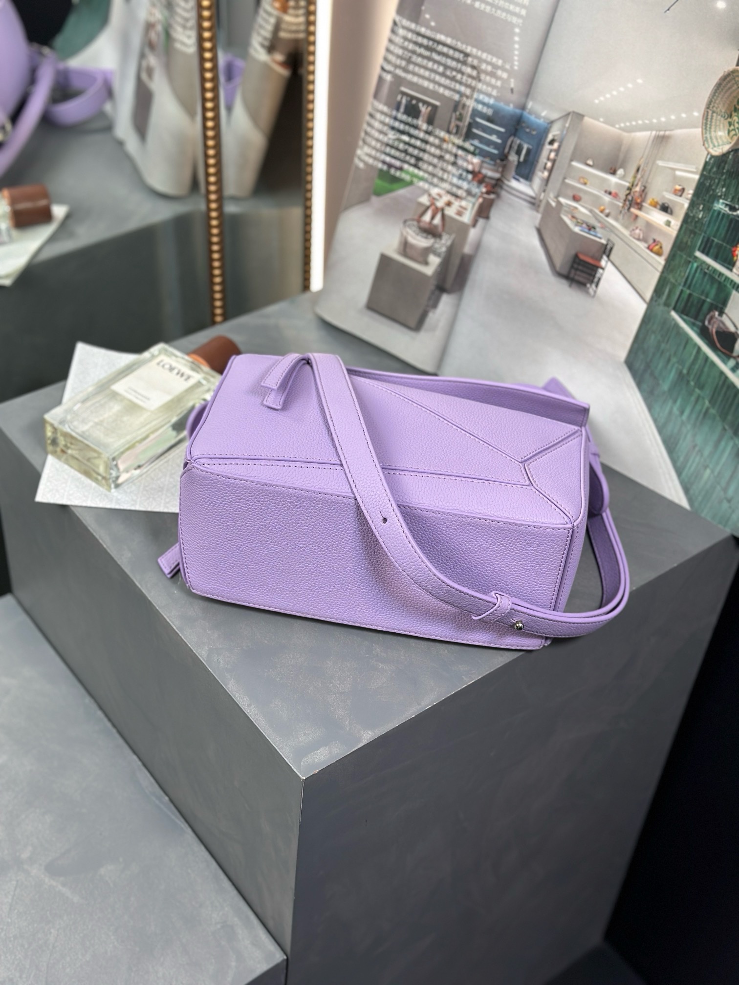 Loewe Small Puzzle Handbag - Image 3