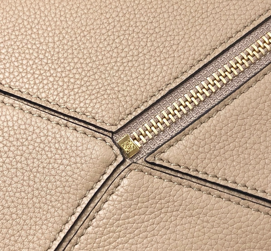 Loewe Small Puzzle Handbag - Image 6