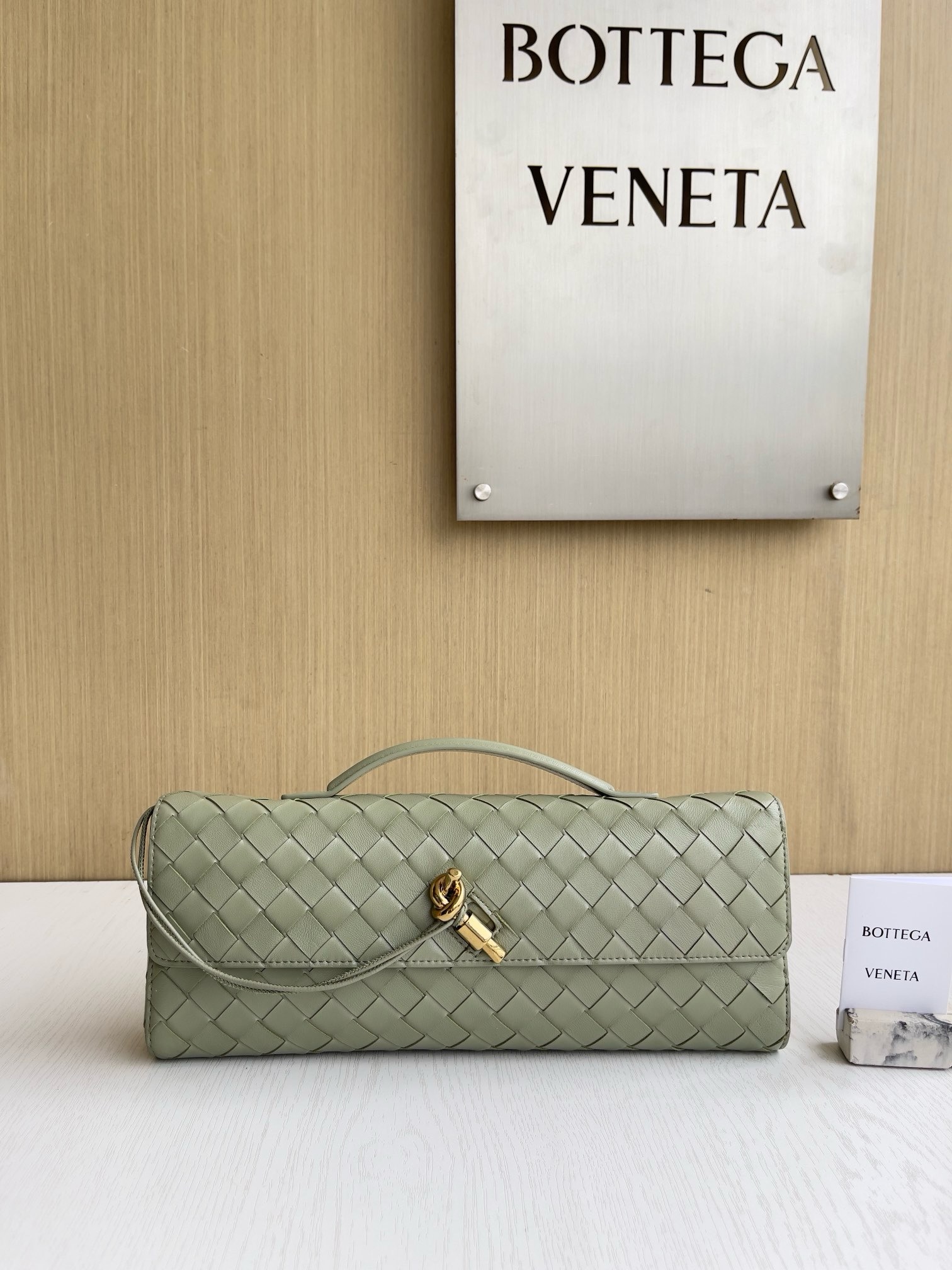 img_1472 Bottega Veneta Andiamo clutch - Image 1